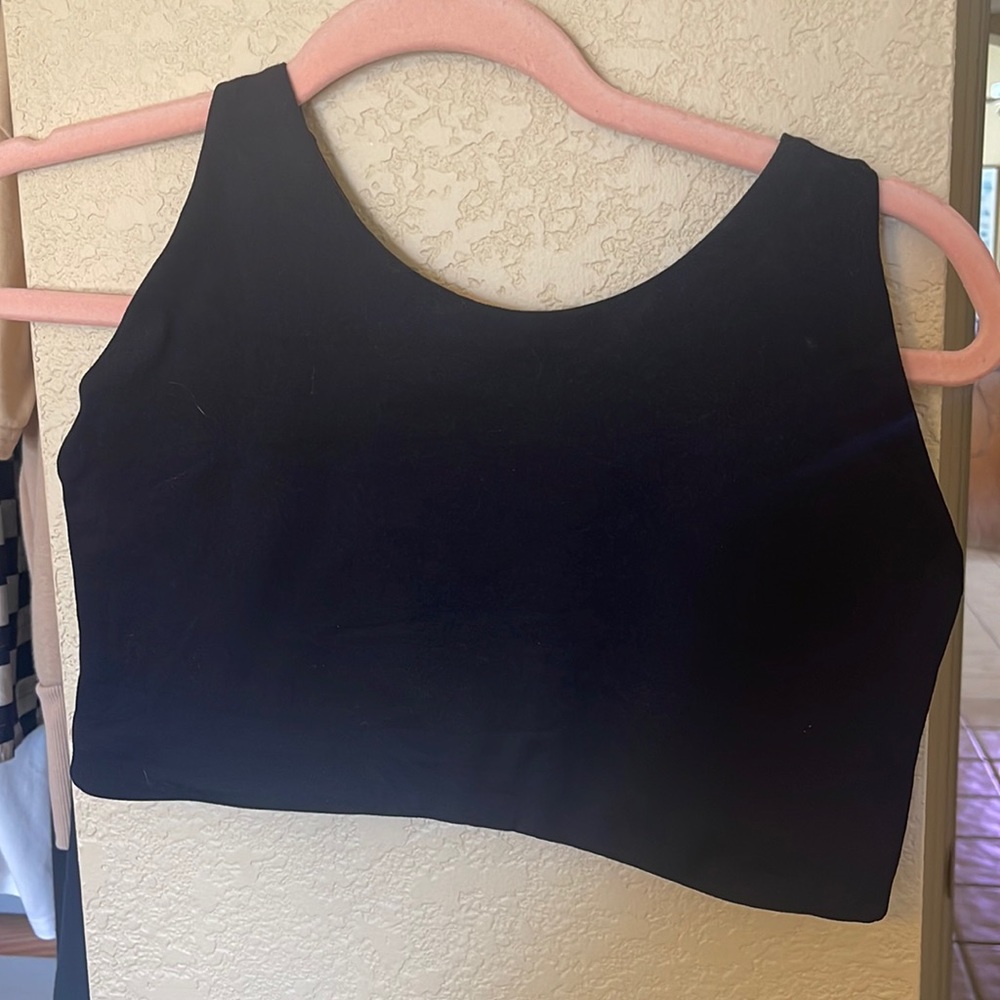 Black senita sports bra